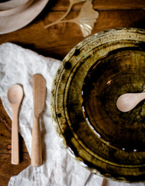 assiette-tamegroute-ocre