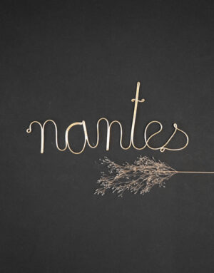 mot-nantes-en-laiton