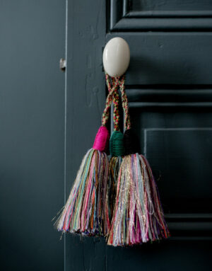 pompon-decoration-porte