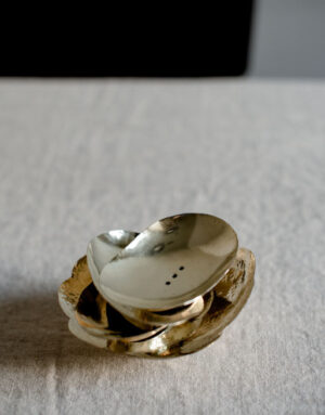 porte-savon-dore-a-poser