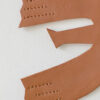 Zoom sur notre hirondelle cuir camel