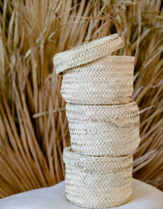 Panier tressé avec couvercle