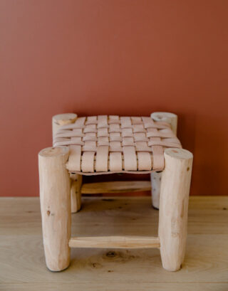 petit-tabouret-cuir