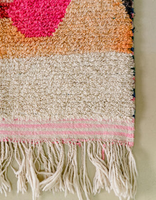 Zoom sur les franges du tapis Boujaad n°338