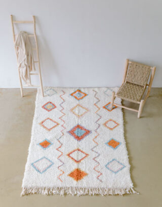 Vue du dessus de notre tapis berbère à couleurs