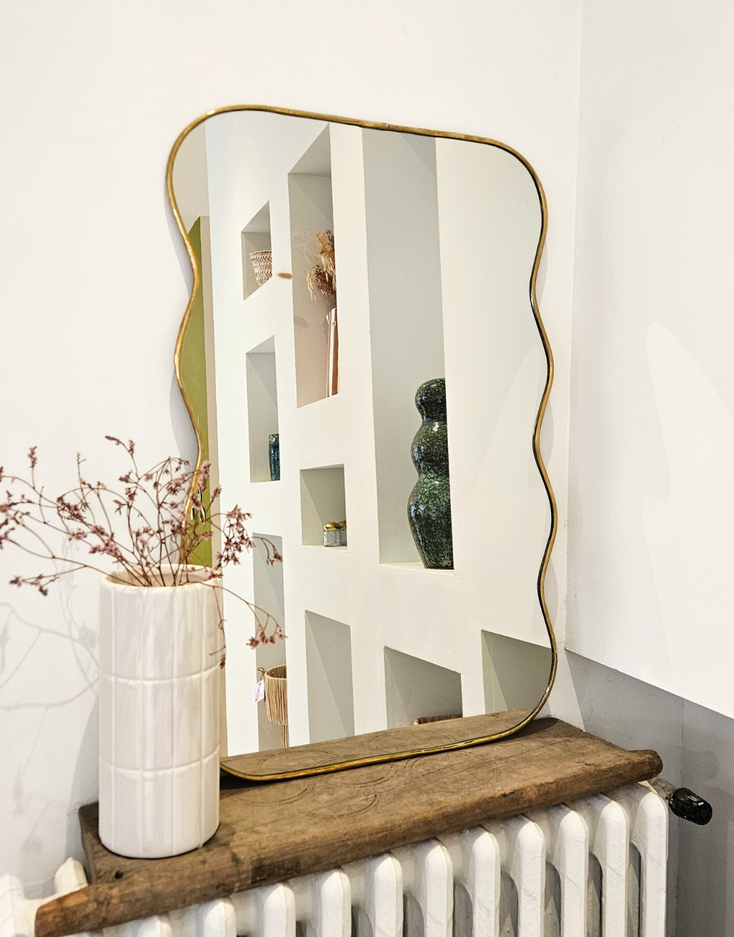 Miroir ondulé en laiton