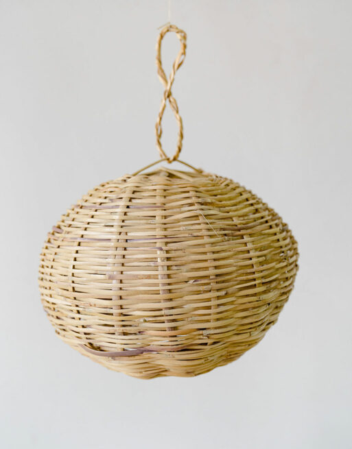 Zoom sur le tressage de notre suspension boule