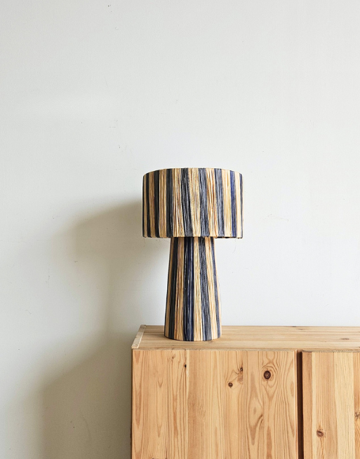 Lampe à poser en raphia • 3 coloris – Image 2