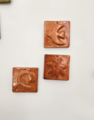 Nos 3 carrés couleur terracotta