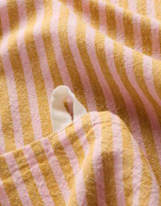 Zoom sur le torchon rayé