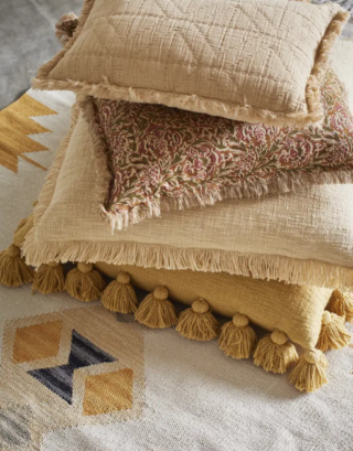 Housse de coussin • Franges fleurs | Madam Stoltz