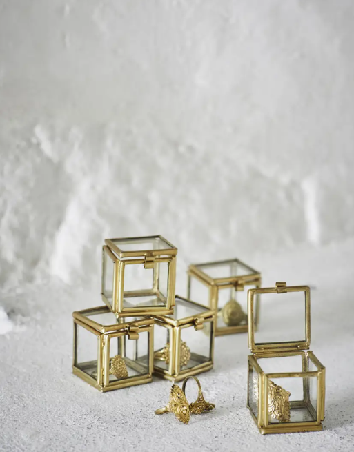 Mini boîte en verre et laiton