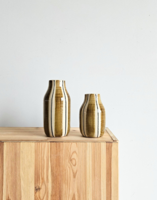 Vase à rayures marron • 2 tailles