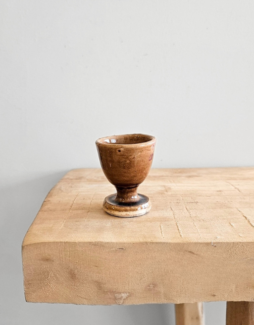 Coquetier en poterie • Ocre – Image 2