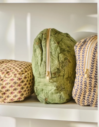 Trousse de toilette matelassée • 3 coloris